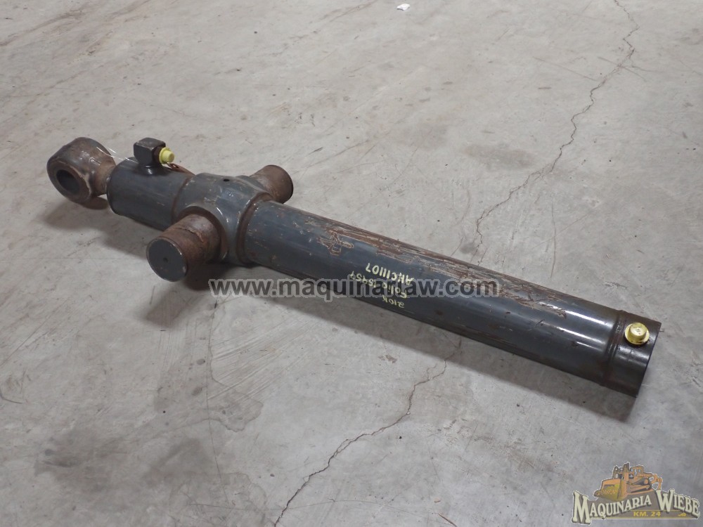 PISTON DE MOVIMIENTO DE PALA